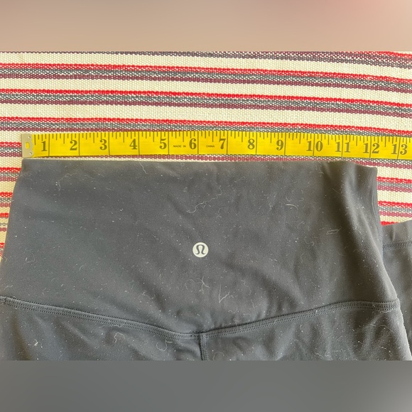 Lululemon Black Align Leggings Size 6 - Picture 3 of 5